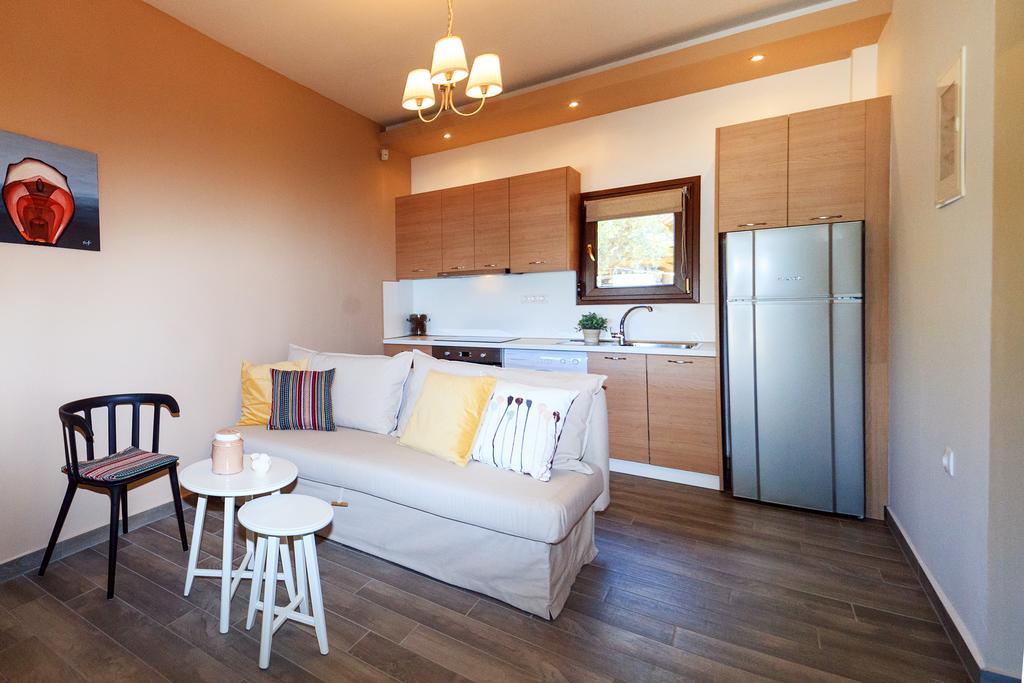Kissos Apartments Vourvourou Exterior photo